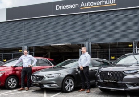 EINDHOVEN: DRIESSEN AUTOVERHUUR